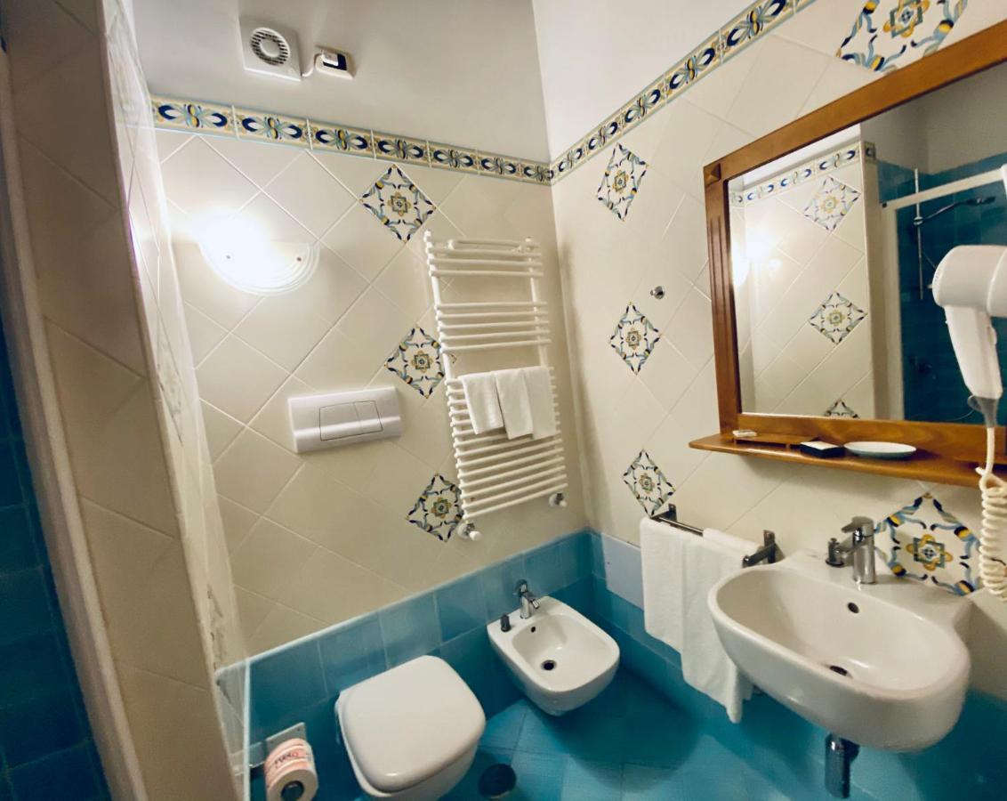 Campagna Waterfalls View Suites Exterior foto